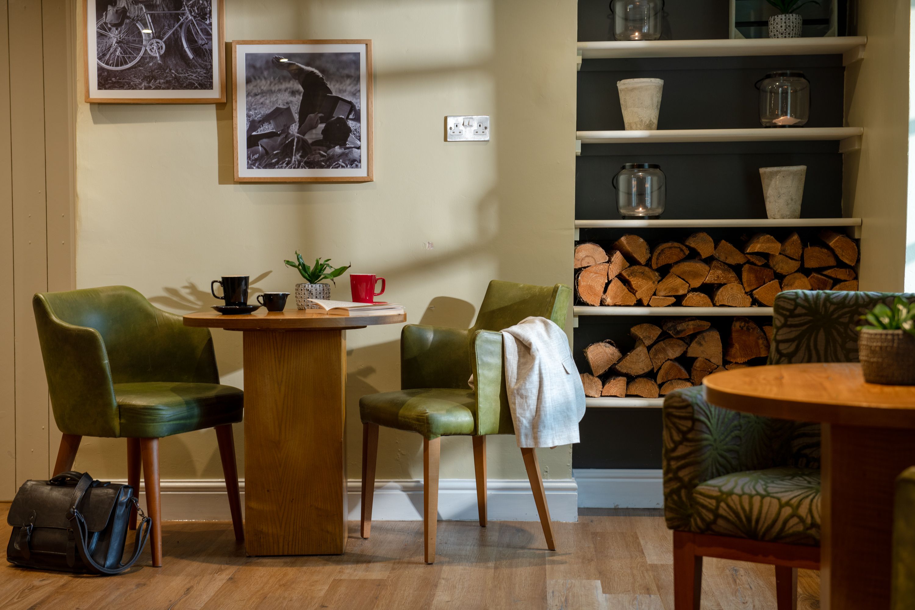 Small table for two with a couple of coffee mugs